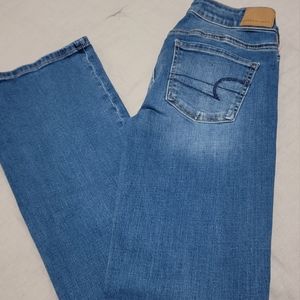American Eagle favorite boyfriend jeans
